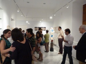 Asistentes a la nueva exposición de la Sala Joaquín Lobato